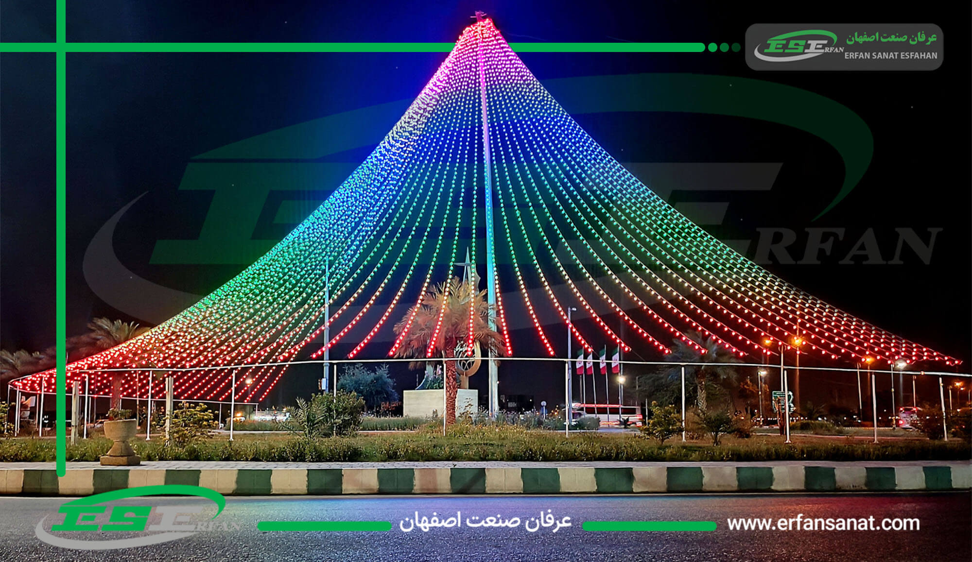 هرم نوری استفاده شده در نورپردازی میدان شهری